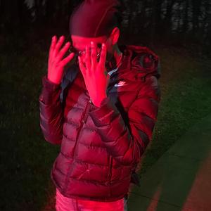 Cleats (feat. Trapmoneybiggie) (Radio Edit)