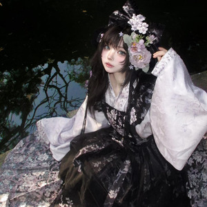 短暂的陪伴到底是赏赐还是惩罚