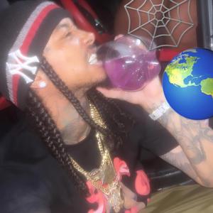 FAVORITE SONG (feat. 2GREEDY & LIL CIDE)