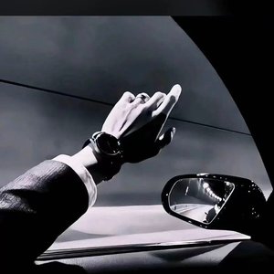 天亮了 我们逃跑吧