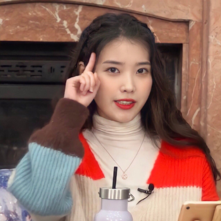 IU｜IU的宅家Signal