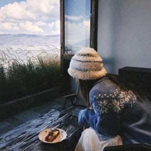 你带着翅膀保护我