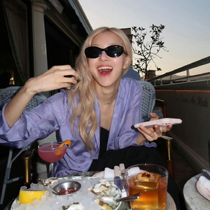 I need help - rosie（翻自 zrjminusone）