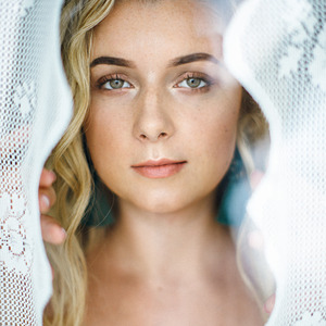 Про Бабушку