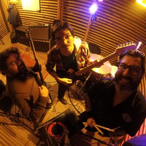 Calzones con Puntitos (Live At Studio)