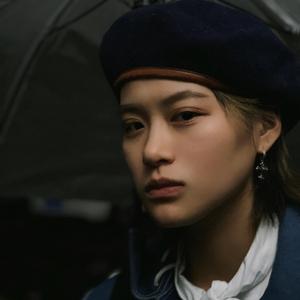 강박(방창 ,현진)(Red Lights)