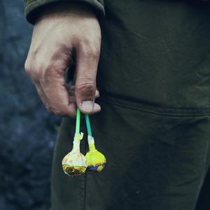 平淡日子里的刺（翻自 宋冬野）