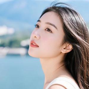 千万人之中 一眼就看见了你