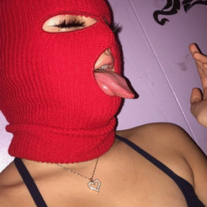 QUEM É ESSA MENINA DE PLUG, EU VIM PRO BAILE SÓ PRA VER