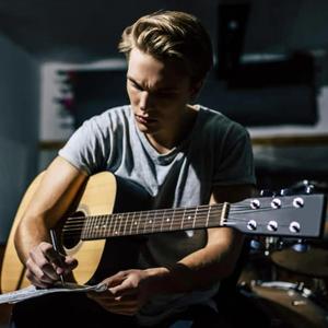 Can You Reach Out to Me?