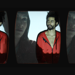 אני אוהב שריפות (בית הנייר)