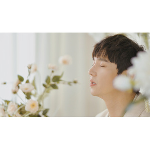 두근대고 내가슴은 파도처럼 출렁