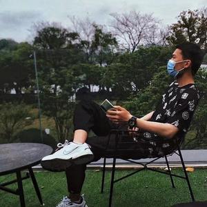 我的心给老六 (2)