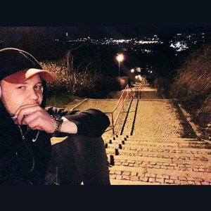 Zpátky