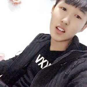 别的小朋友都回家了