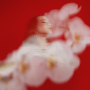 Últimamente (me siento sola) (feat. Shaeta)