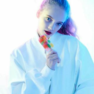 『独特♀女嗓』沉醉不知归路.