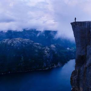 Kayadan İndim Bugün