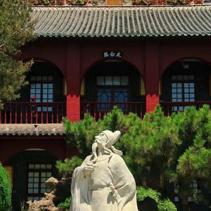 晚风吹过太白楼