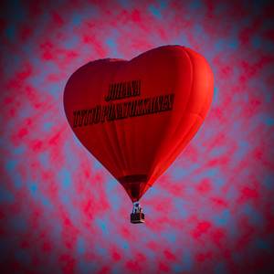 Tyttö punatukkainen