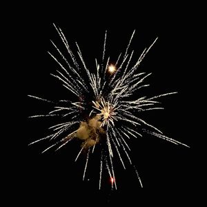 夏夜最后的烟火