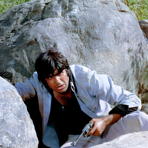 Veeru Hum Teeno Ek Ghode Pe Itni Jaldi Nahin Nikal Sakte (Scene From Sholay)