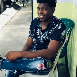 MUEVALO DURISIMO (BY VIEW LIKE PRODUCIENDO)