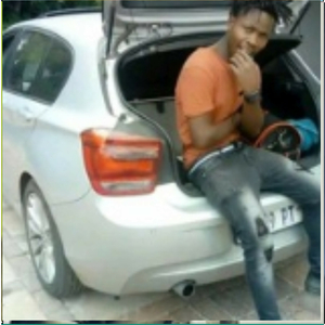 Abayekele amafazi