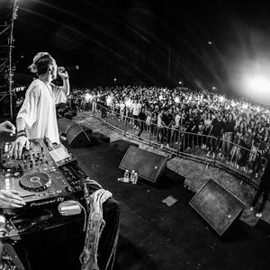 rezz-edge - 朝伟版 Edit And Remix（a for boy 潮伟 remix）