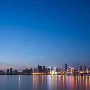 最熟悉的陌生人