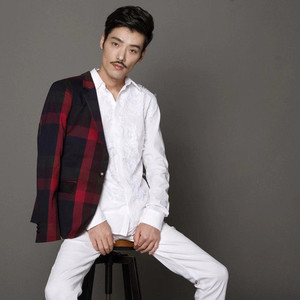 你到底爱谁 (Live)