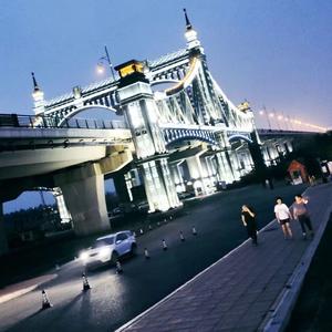 岁月神偷（翻自 金玟岐） 伴奏