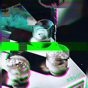 玻 璃 杯&凉 白 开