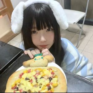 Sweet⁺ ｡♡ ໋₊˚