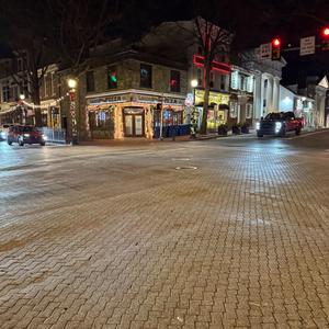 strike a pose (feat. ezruh & brigwapo)