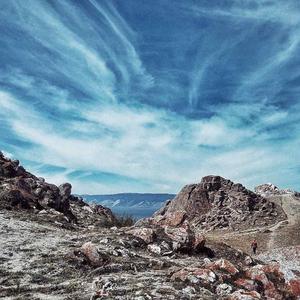 我陪你到远方看看世界