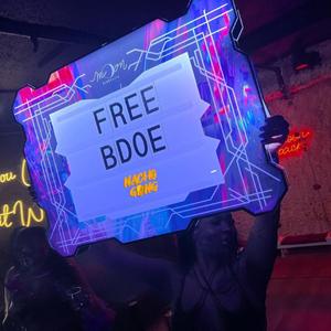 Gleero (feat. LeAynie Janae & Glick)