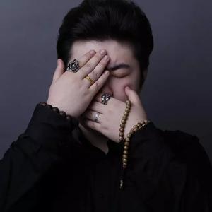 那些伤心的人也有爱人啊