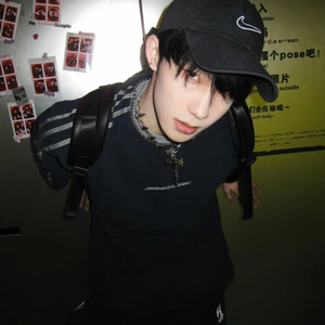 她从来都没有回头