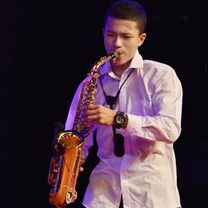 没有人能够代替你