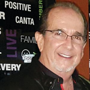 MIs Sueños (feat. Maricarmen Siciliano)