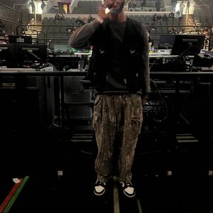 2Trim (feat. GGR Vante)