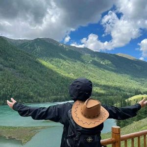 忧伤的爱与回忆