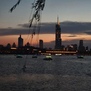 不太懂爱却给你独一无二