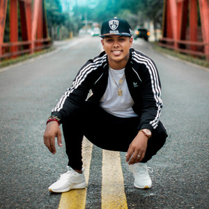 Tienen Que Darme MI Banda