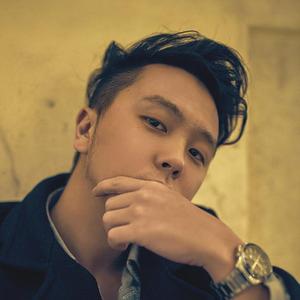 日出时让街灯安睡-（有和声）