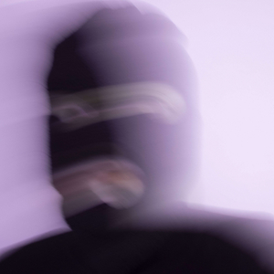 Медленно нас плющит = Шепотом !