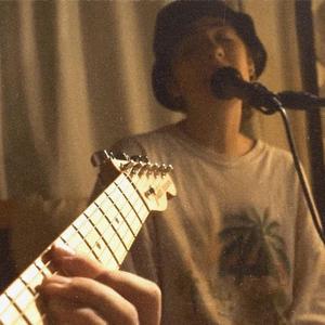 Real lies (Acoustic version )