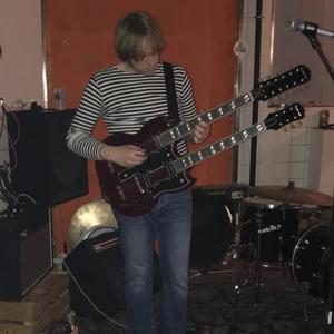 Alone With The Owl(s)