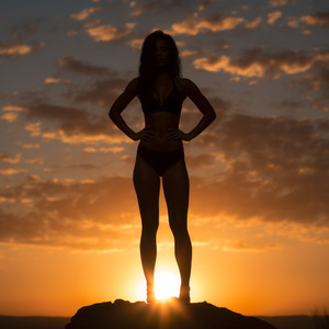 Calmada Noche Del Yoga Del Fuego